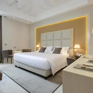 Hotel Aleph Hotel, Curio Collection By Hilton, Roma