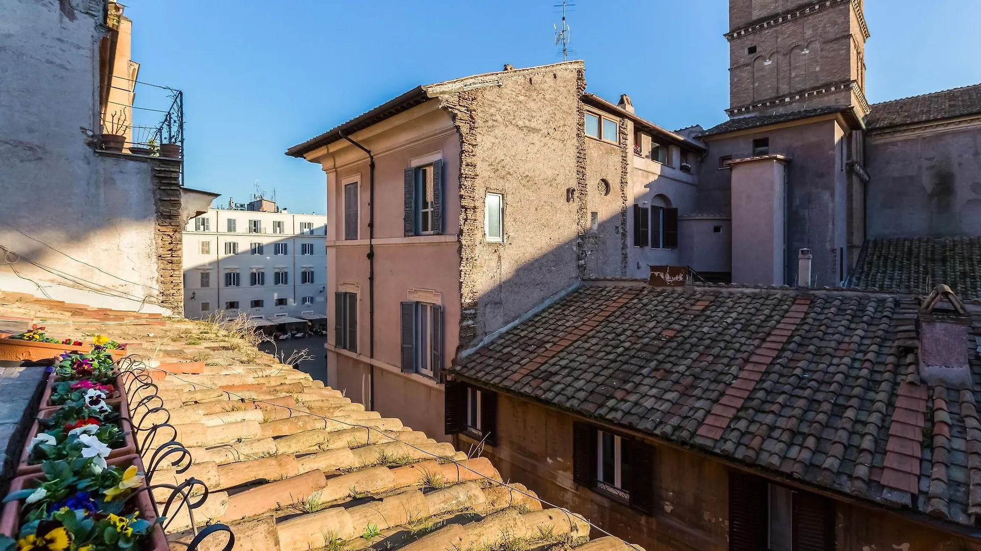 Luxury Trastevere Rome 2*,
