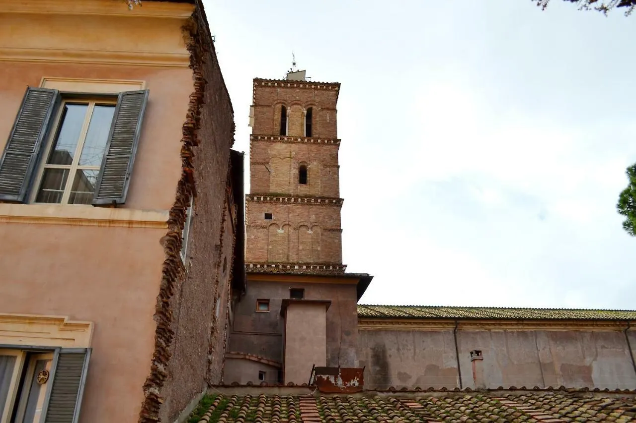 Luxury Trastevere Roma 2*,